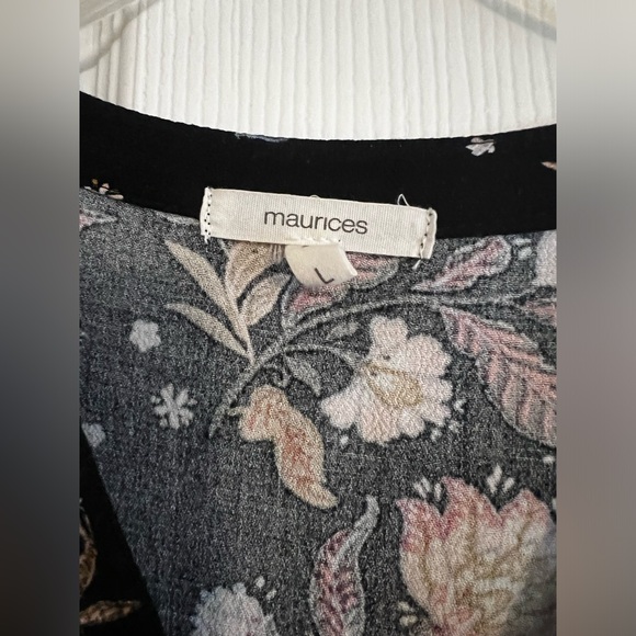 Maurice’s Shirt Bundle—Size L and XL - Picture 3 of 9